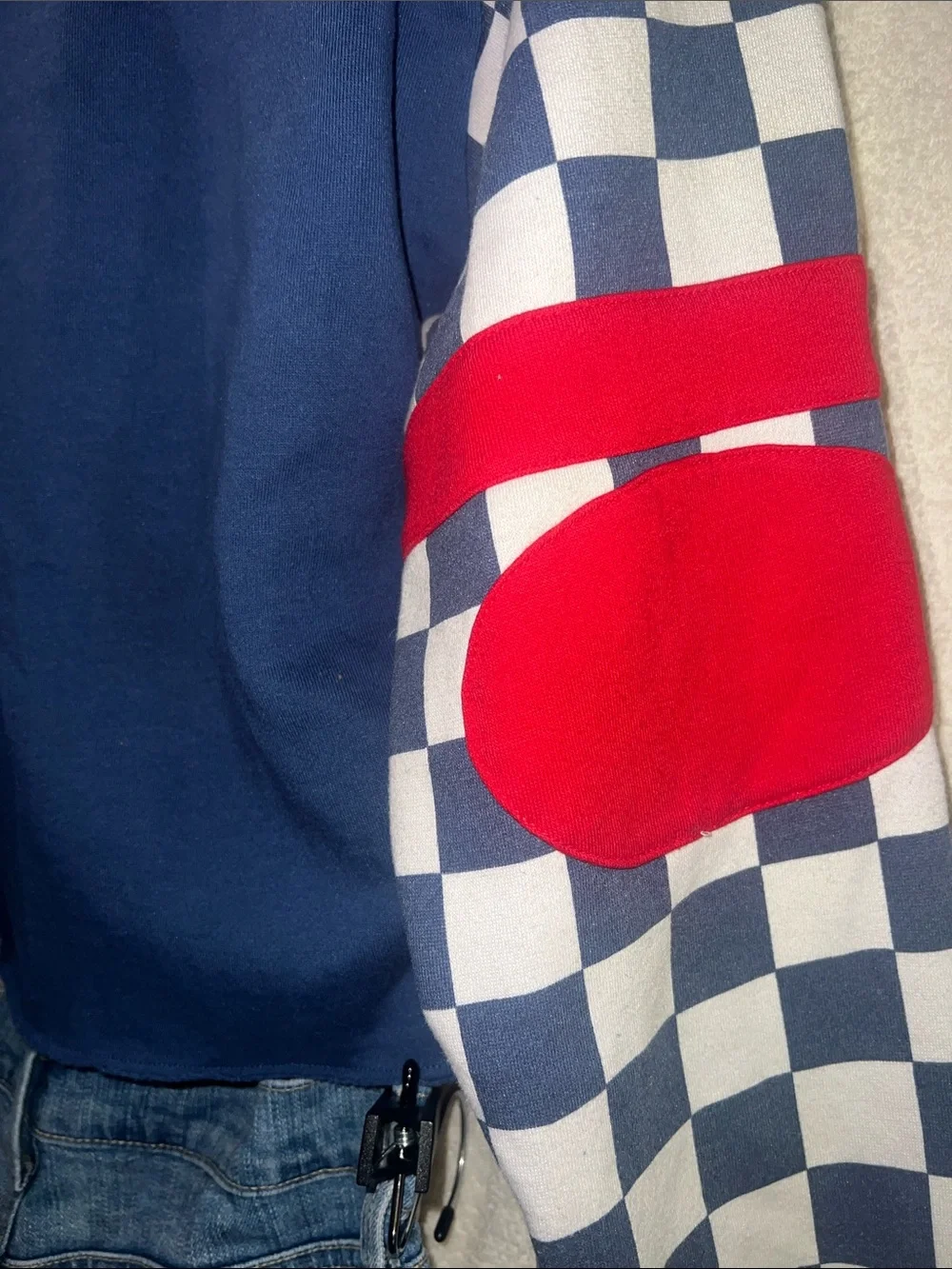 Vans cropped sweatshirt with Checkered Sleeves /old navy Jorts - Picture 7 of 11